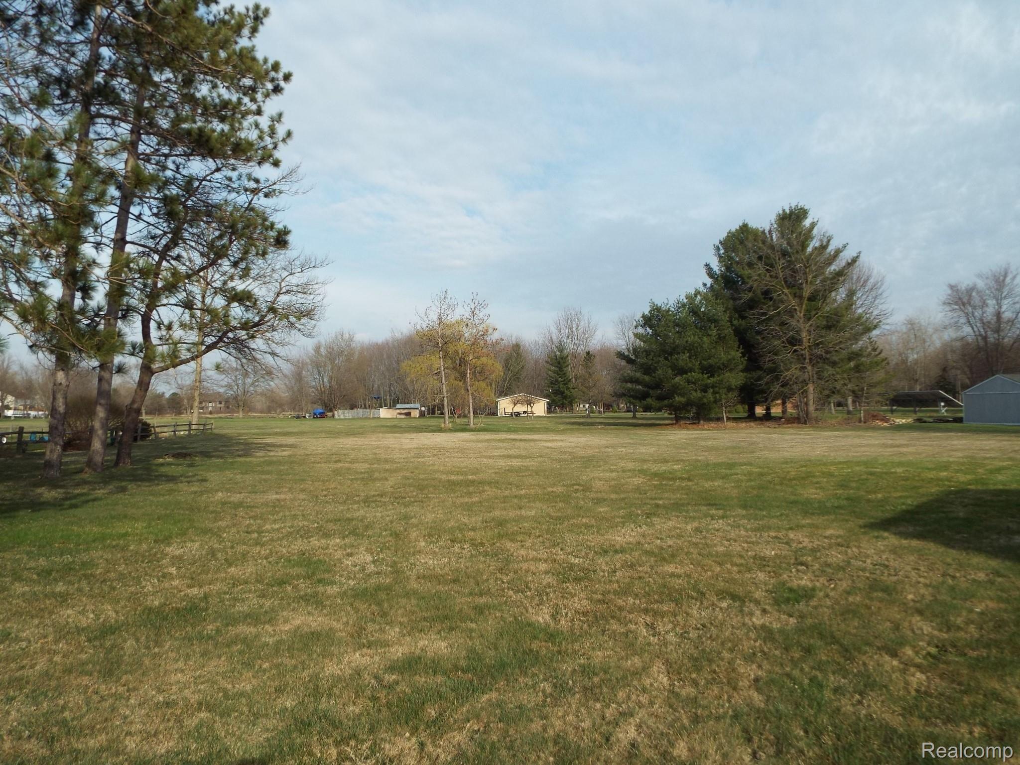 6030 North Beck Road Canton, MI 48187 - Photo 42 of 42 Imagine the garden you could have!