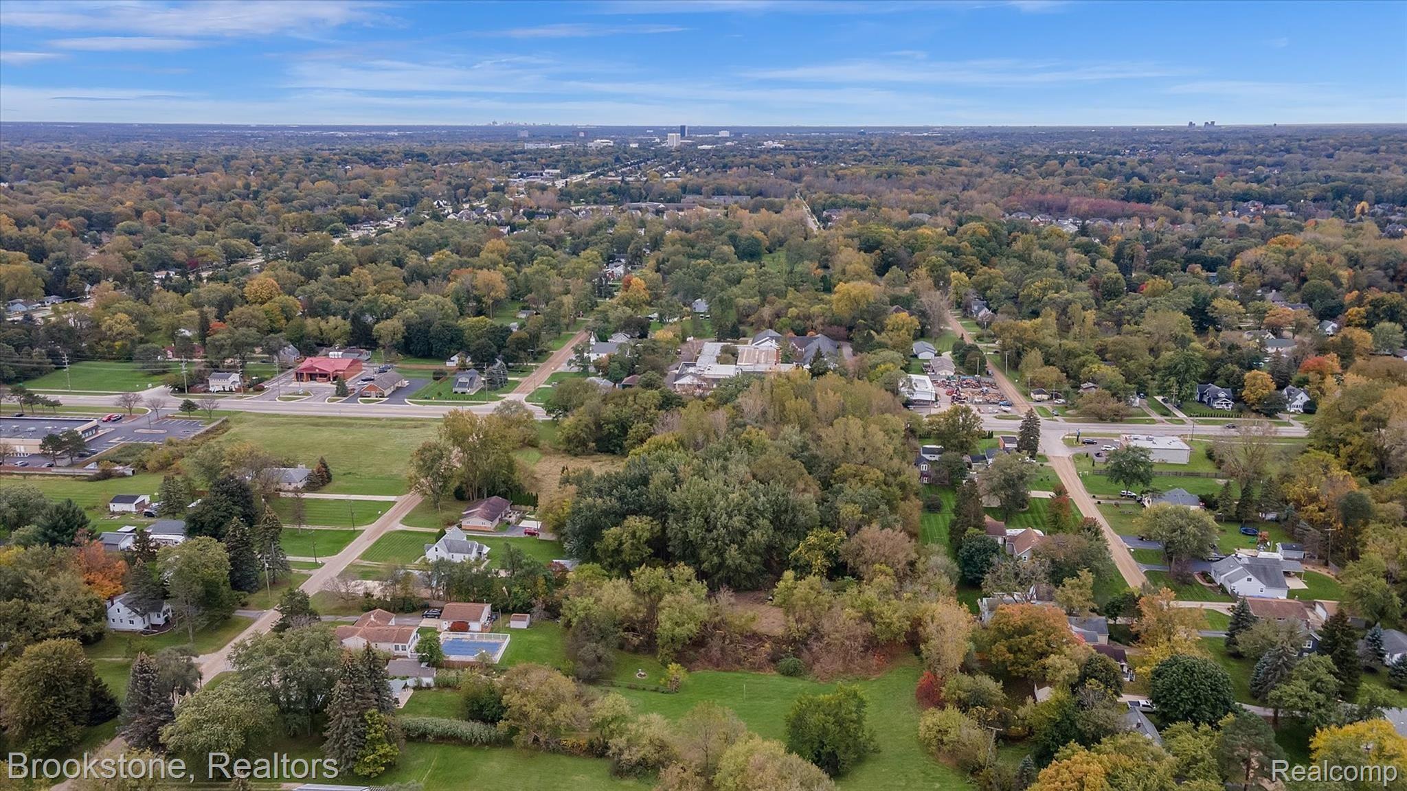 2820 Grant Road Rochester, MI 48309 - Photo 52 of 55 52-2820 Grant Drone-windowstill-realestate-photography-9.jpg