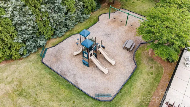 $829,000 | 7006 Garden Hill Drive, Huntersville, NC 28078