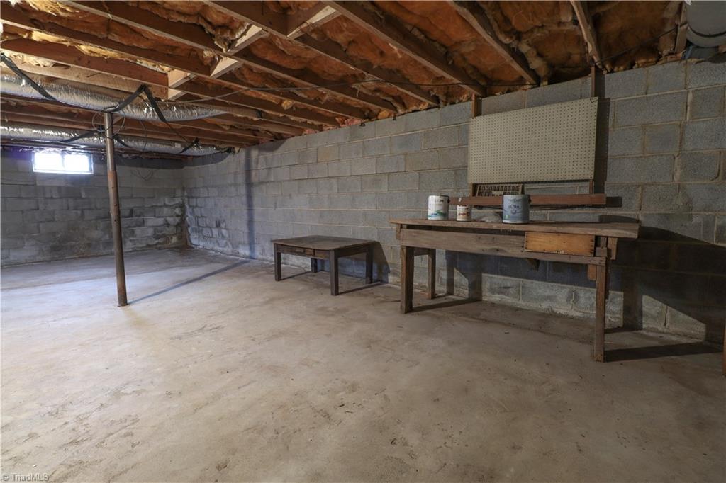 293 River Road Mayodan, NC 27027 - Photo 33 of 41 Gallery Image 33