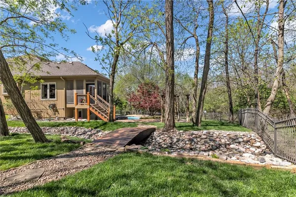 $599,900 | 5310 Northwest 78th Place, Kansas City, MO 64151