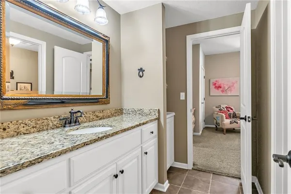 $599,900 | 5310 Northwest 78th Place, Kansas City, MO 64151