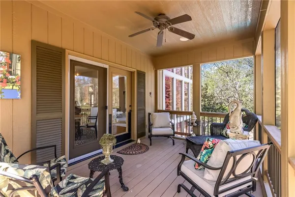 $599,900 | 5310 Northwest 78th Place, Kansas City, MO 64151