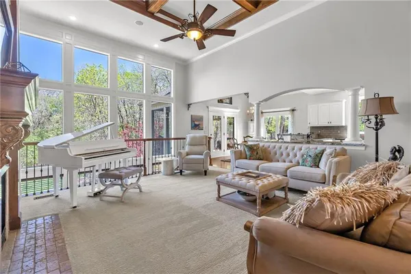 $599,900 | 5310 Northwest 78th Place, Kansas City, MO 64151