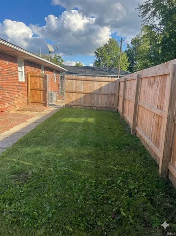 2601-2603 Pollack Avenue, Evansville, IN 47714