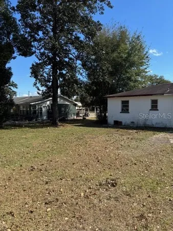 $1,325 | 5841 Southeast Babb Road, Belleview, FL 34420