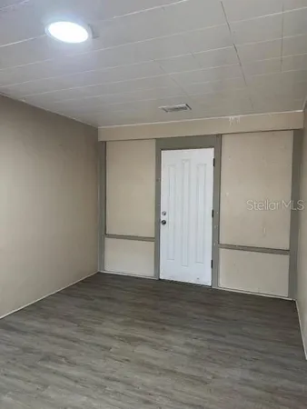 $1,325 | 5841 Southeast Babb Road, Belleview, FL 34420