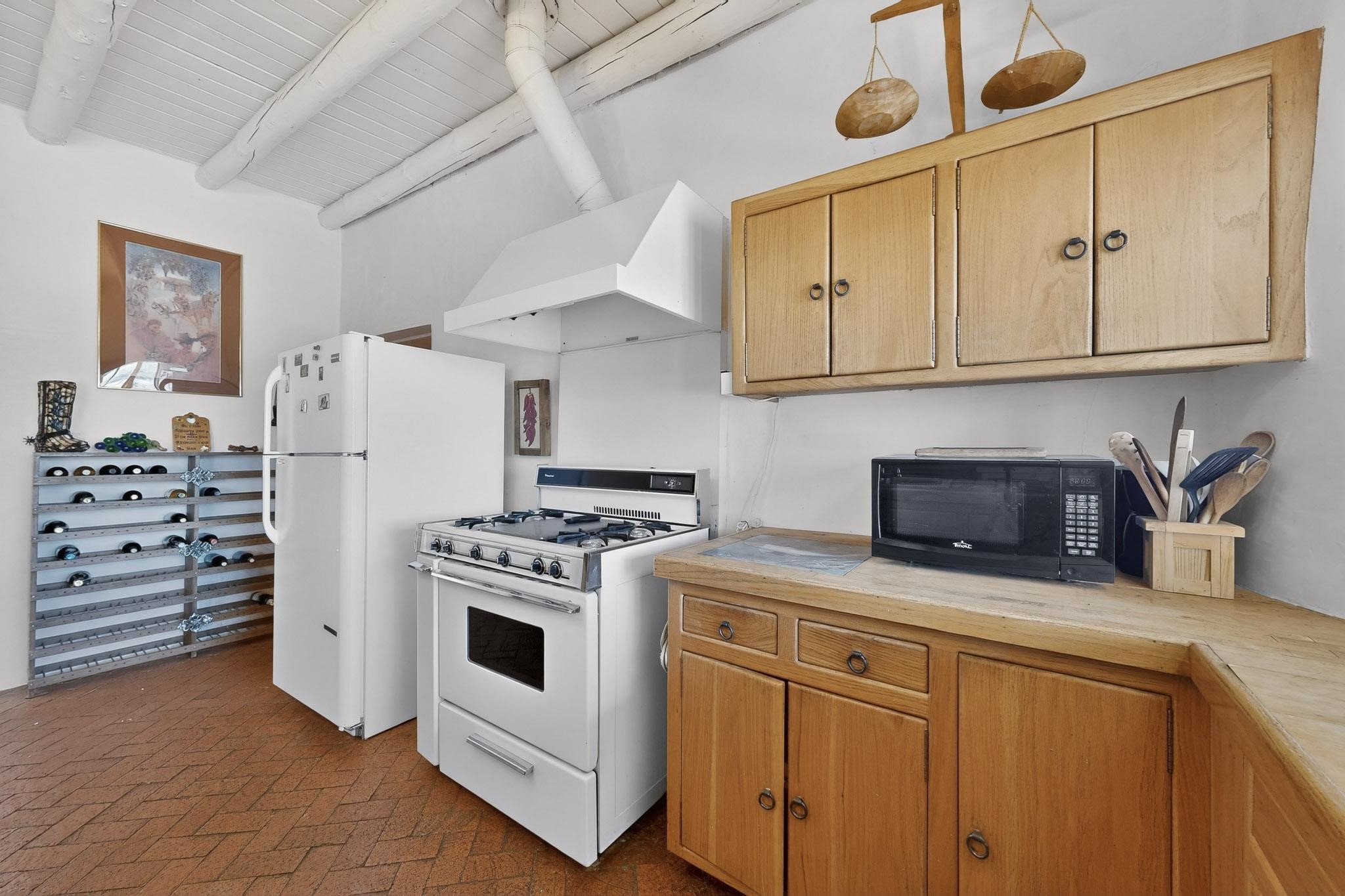 442 Los Pinos Road Santa Fe, NM 87507 - Photo 36 of 70