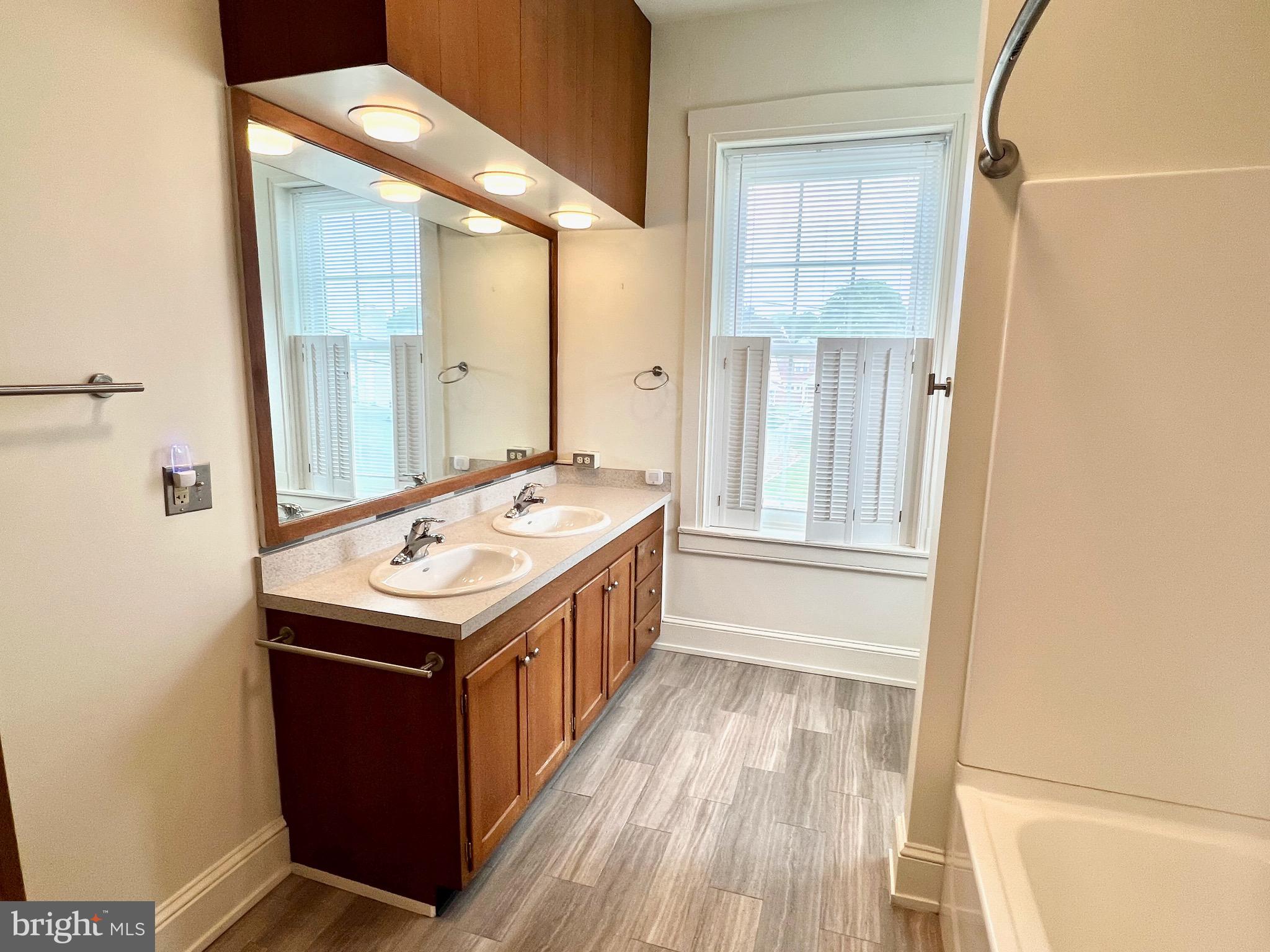 1530 New Holland Road Reading, PA 19607 - Photo 12 of 17