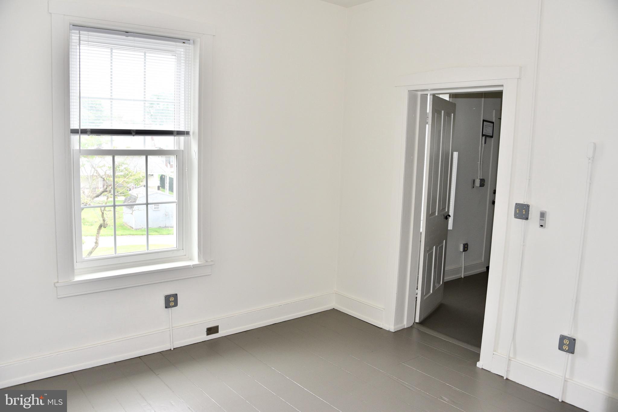 1530 New Holland Road Reading, PA 19607 - Photo 13 of 17