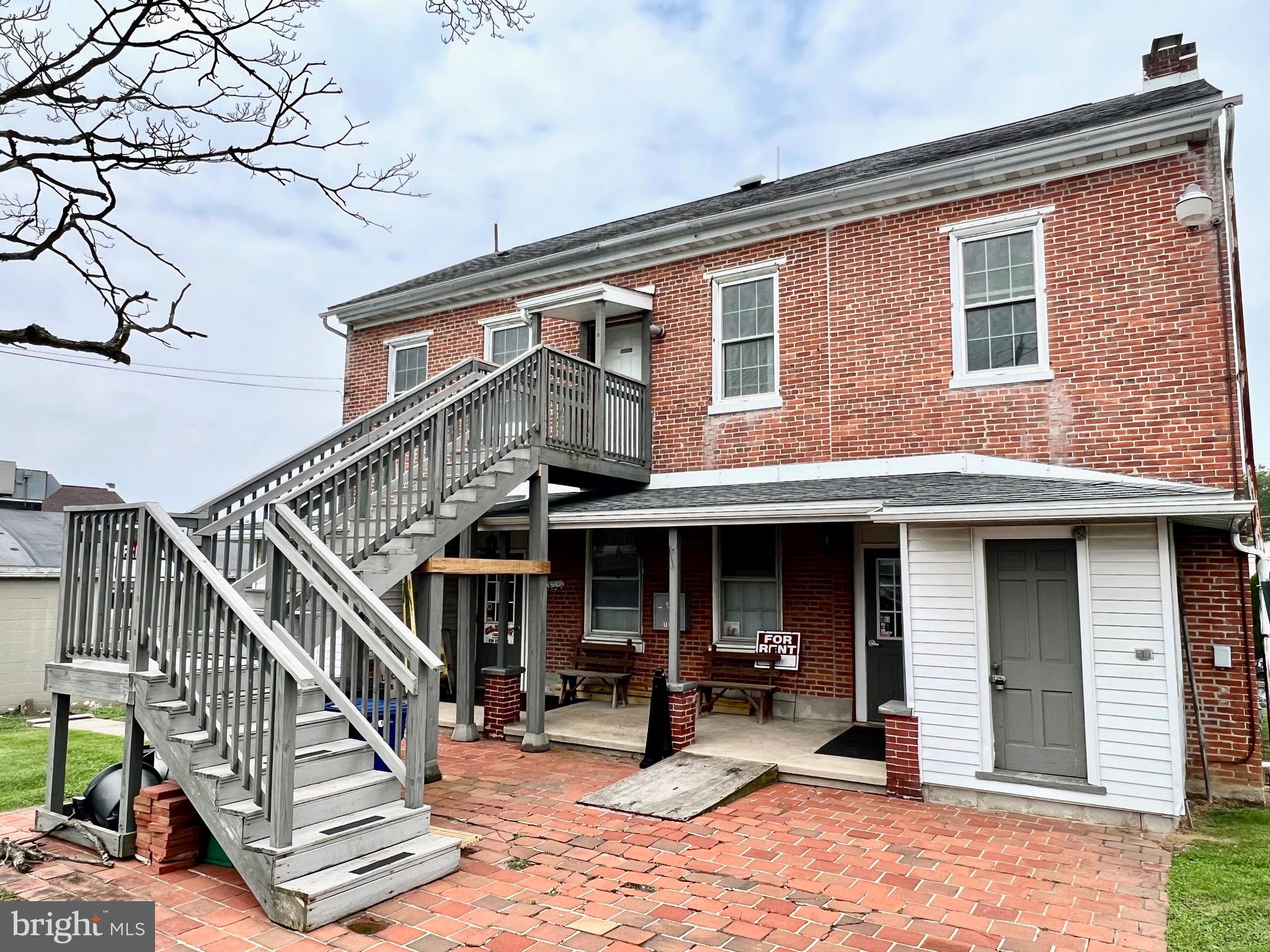 1530 New Holland Road Reading, PA 19607 - Photo 2 of 17