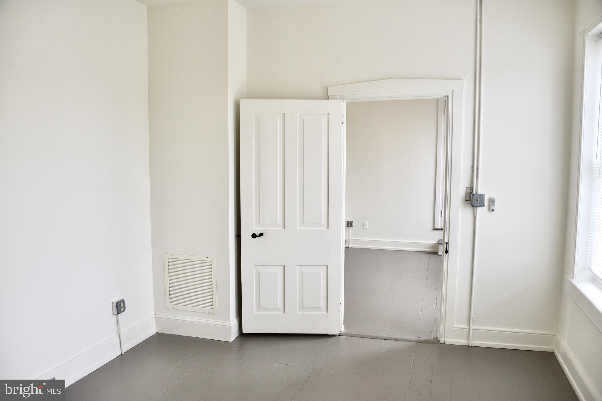 1530 New Holland Road Reading, PA 19607 - Photo 10 of 17