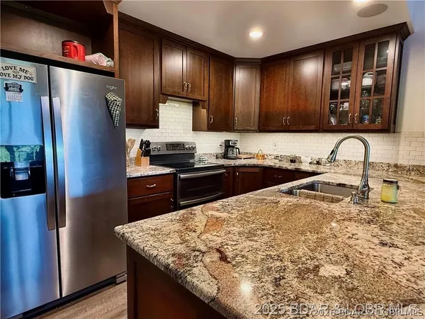 $879,000 | 29601 Bear Road, Richland, MO 65556