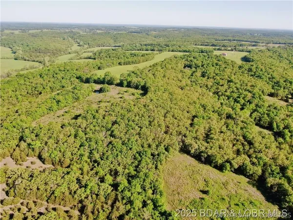 $879,000 | 29601 Bear Road, Richland, MO 65556