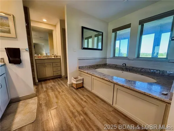 $879,000 | 29601 Bear Road, Richland, MO 65556