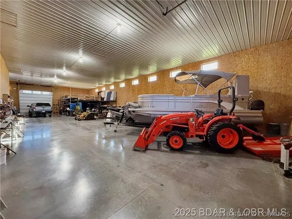 $879,000 | 29601 Bear Road, Richland, MO 65556