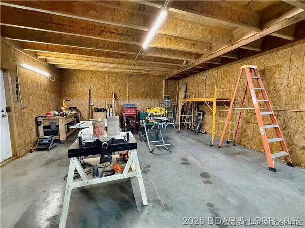 $879,000 | 29601 Bear Road, Richland, MO 65556