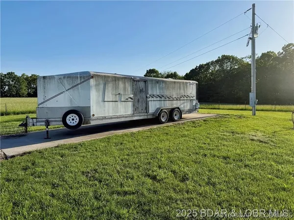 $879,000 | 29601 Bear Road, Richland, MO 65556