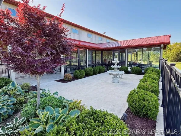 $879,000 | 29601 Bear Road, Richland, MO 65556