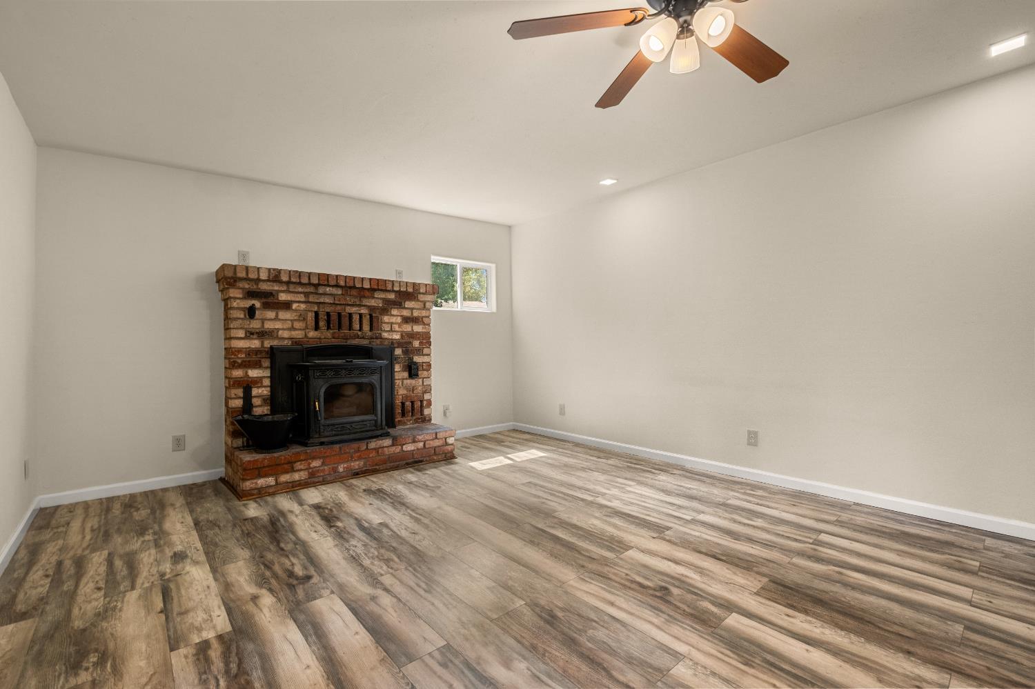 4612 South Point Road Diamond Springs, CA 95619 - Photo 27 of 68