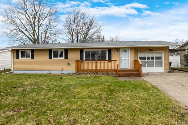 $269,900 | 113 Grandy Drive, Salina, NY 13088