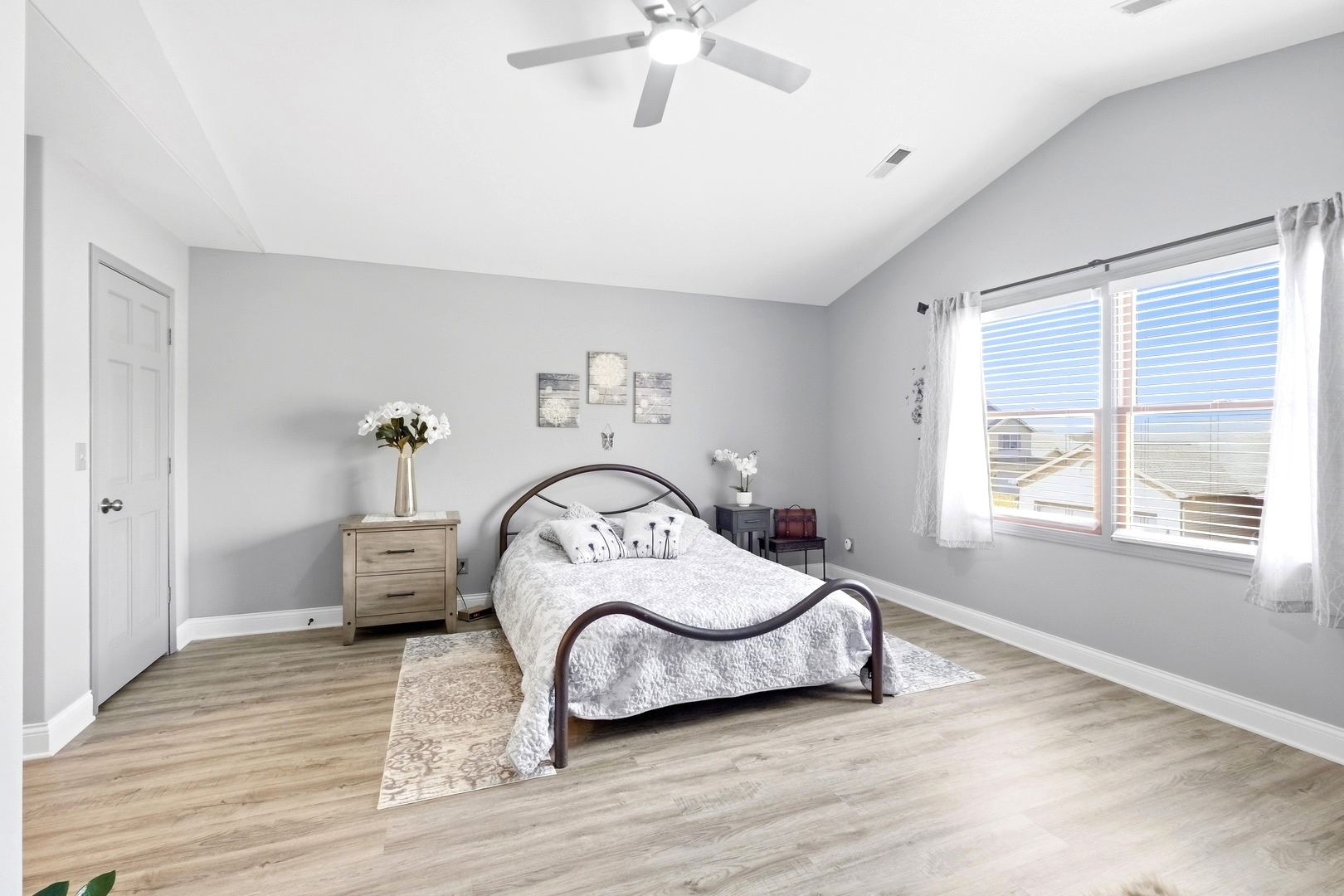1462 Ridge Drive Sycamore, IL 60178 - Photo 17 of 32