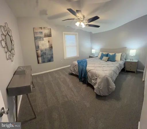 $1,900 | 102 Stonehurst Court, New Castle, DE 19720