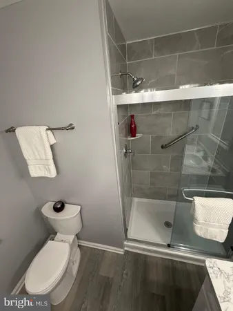 $1,900 | 102 Stonehurst Court, New Castle, DE 19720