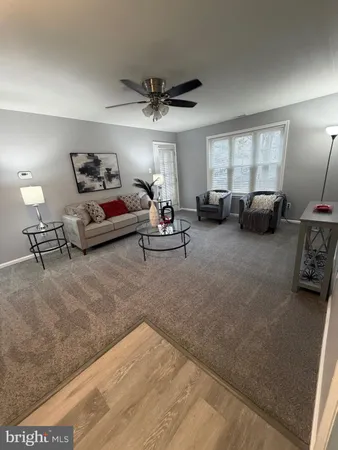 $1,900 | 102 Stonehurst Court, New Castle, DE 19720