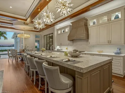 $8,950,000 | 17412 Via Lugano Court, Miromar Lakes, FL 33913
