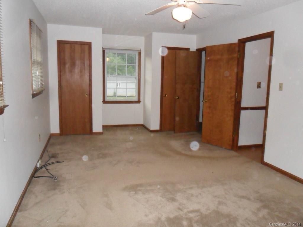 5591 Crouse Road Crouse, NC 28033 - Photo 9 of 21 Gallery Image 9