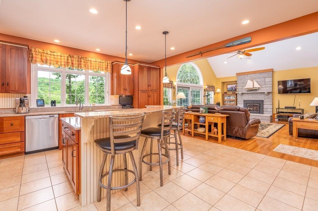 76 Russellville Road Southampton, MA 01073 - Photo 8 of 42