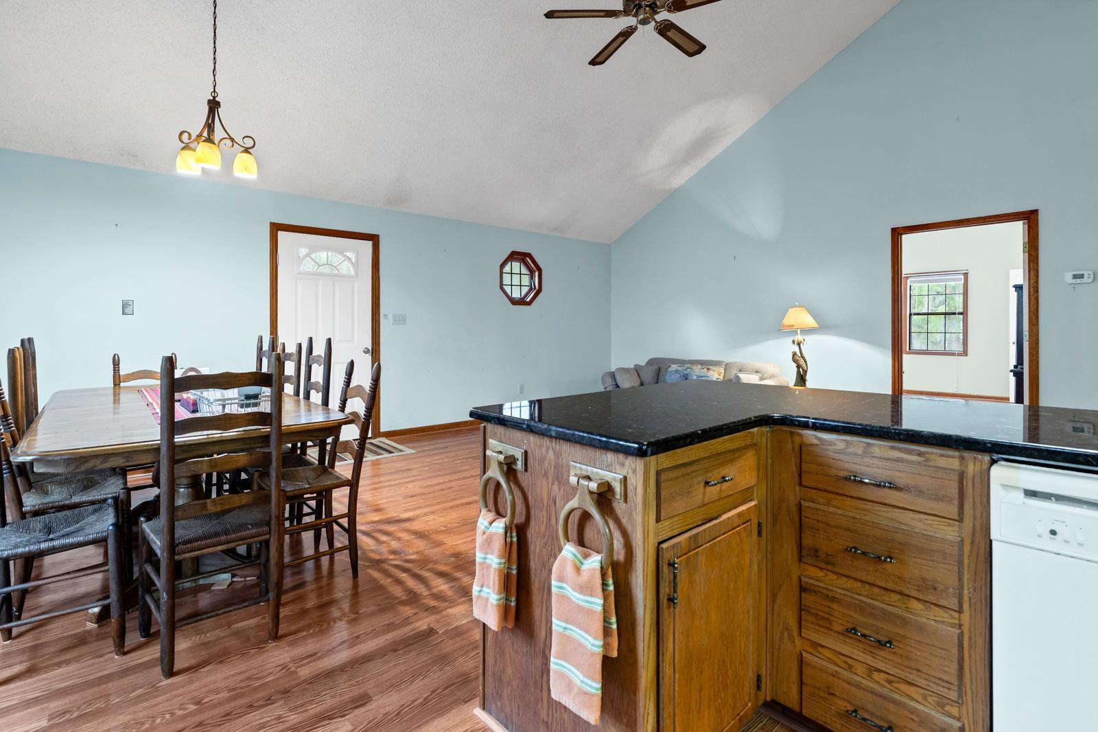 209 Jungle Road Edisto Beach, SC 29438 - Photo 27 of 44