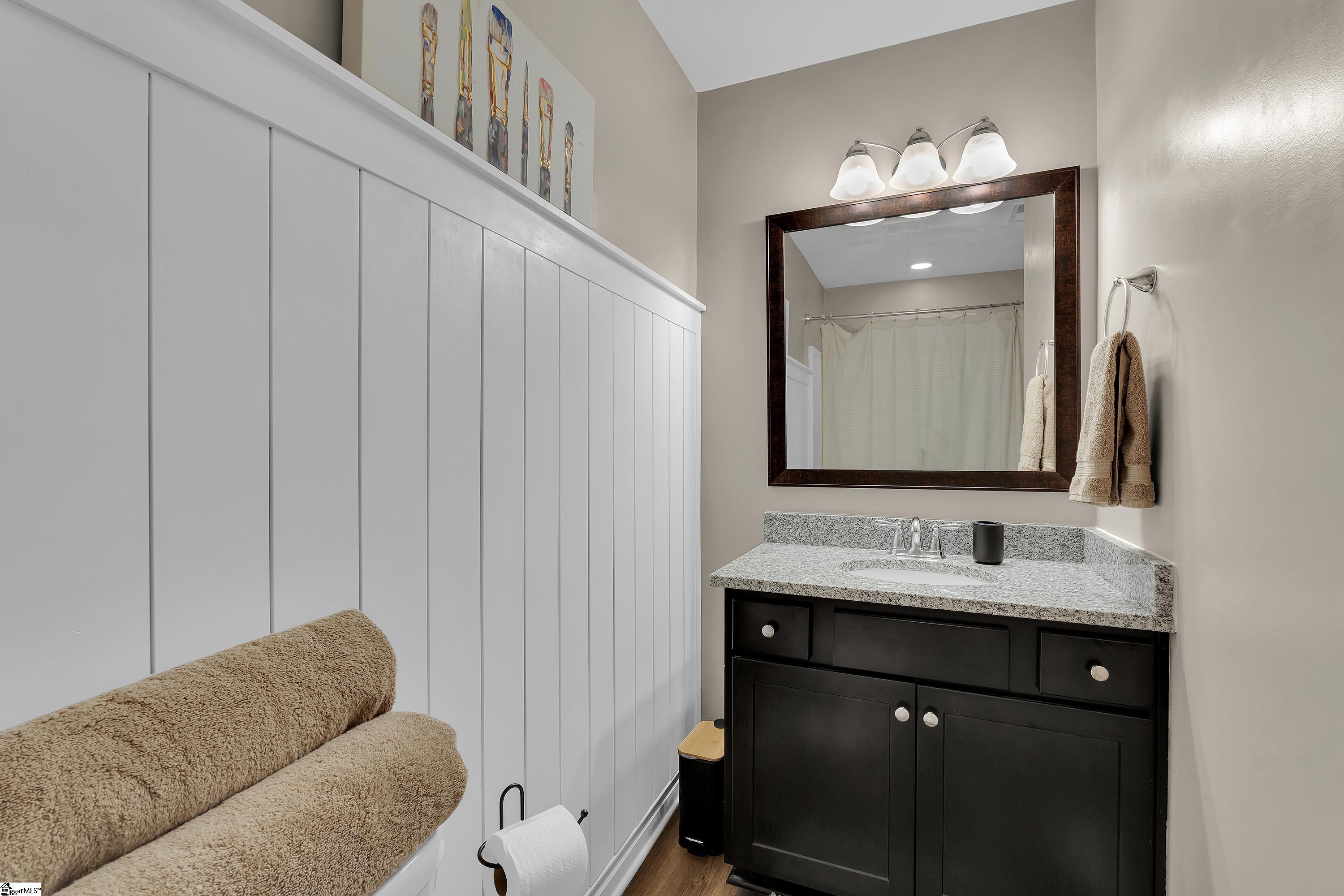 121 Strongridge Trail Simpsonville, SC 29681 - Photo 24 of 36 Gallery Image 24