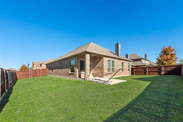 $2,495 | 15517 Drury Lane, Frisco, TX 75036