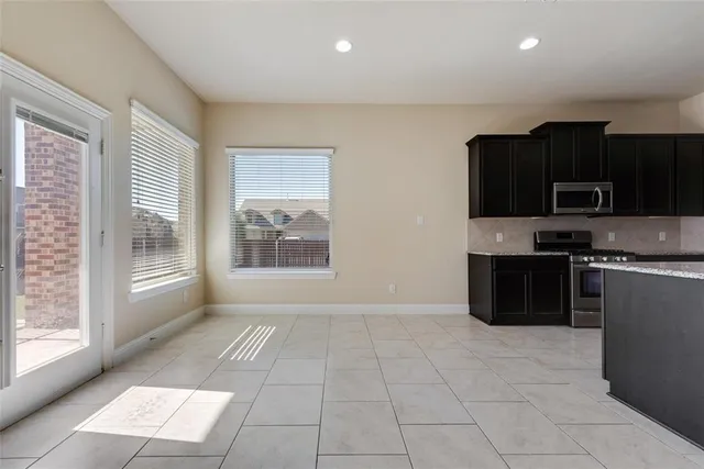 $2,495 | 15517 Drury Lane, Frisco, TX 75036