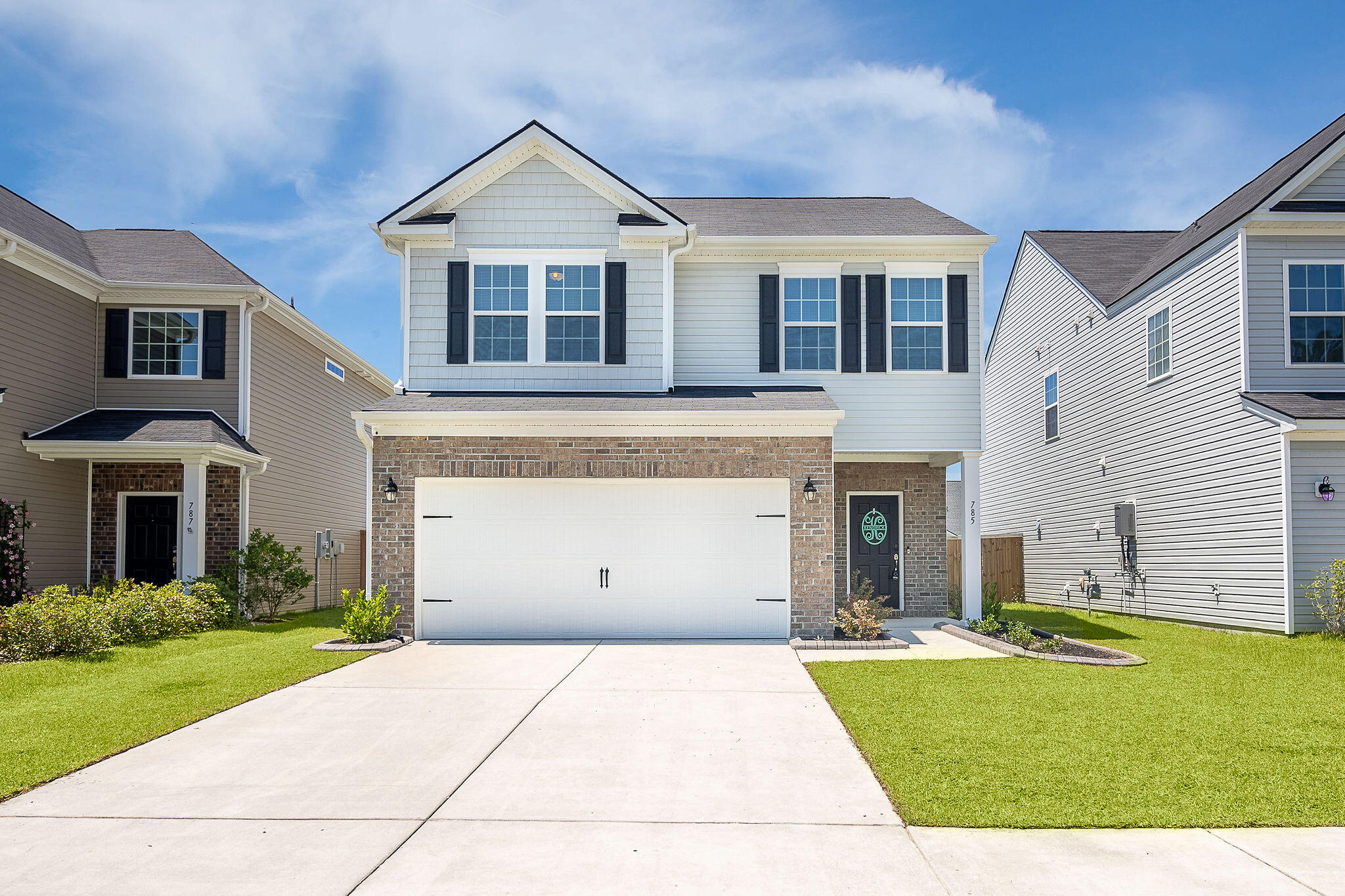 785 Redbud Lane Summerville, SC 29486 - Photo 2 of 45 FRONT OF HOME