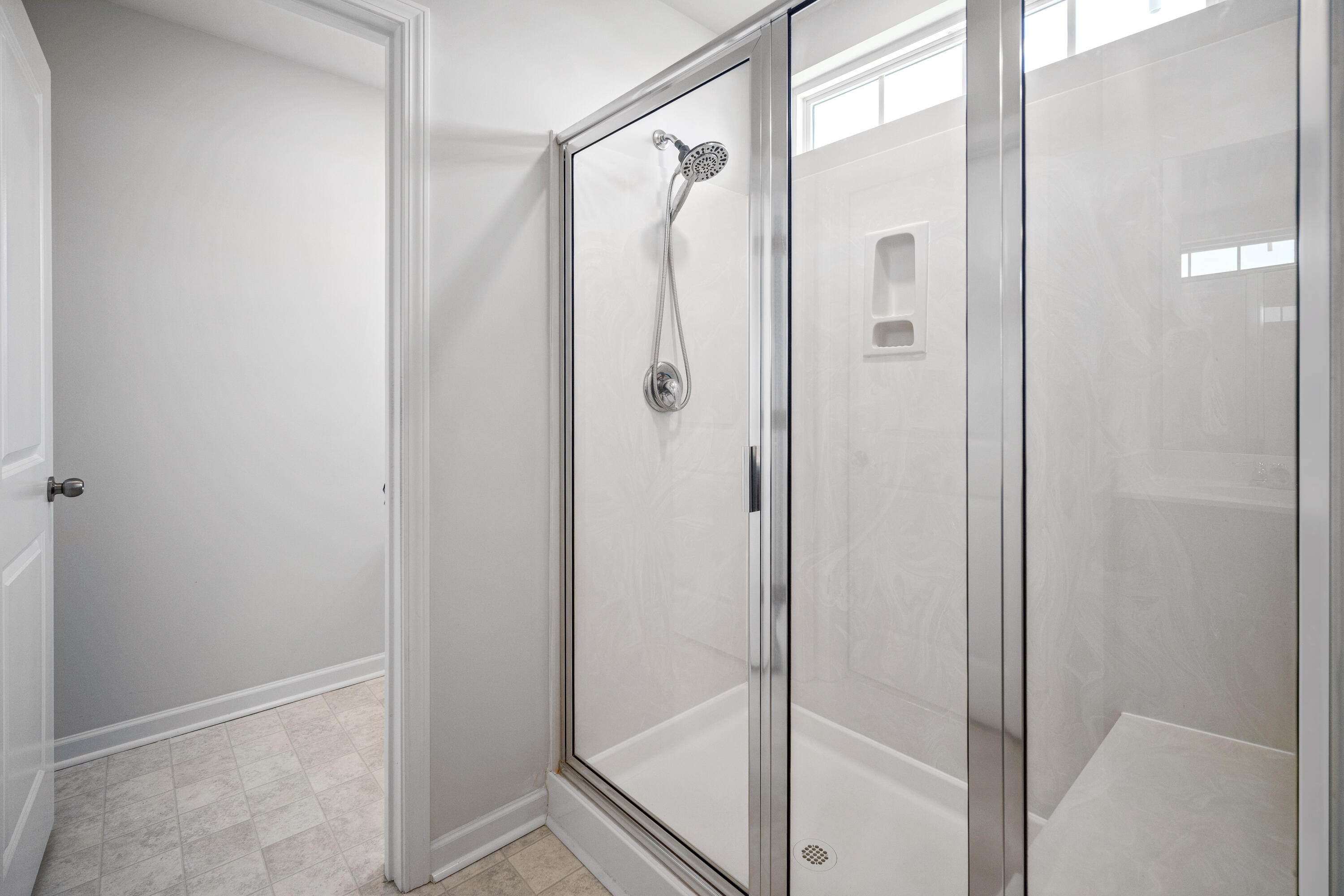 785 Redbud Lane Summerville, SC 29486 - Photo 16 of 45 MAIN EN SUITE
