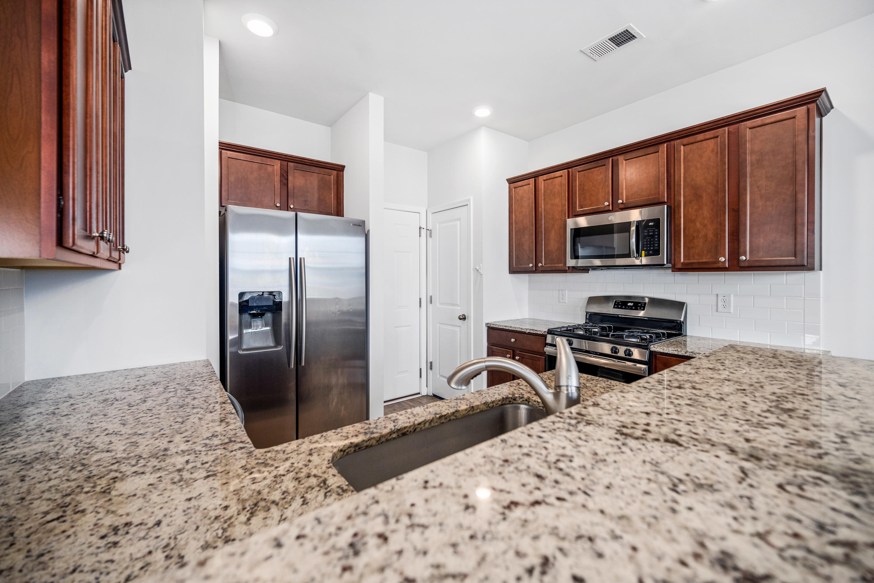 785 Redbud Lane Summerville, SC 29486 - Photo 5 of 45 KITCHEN