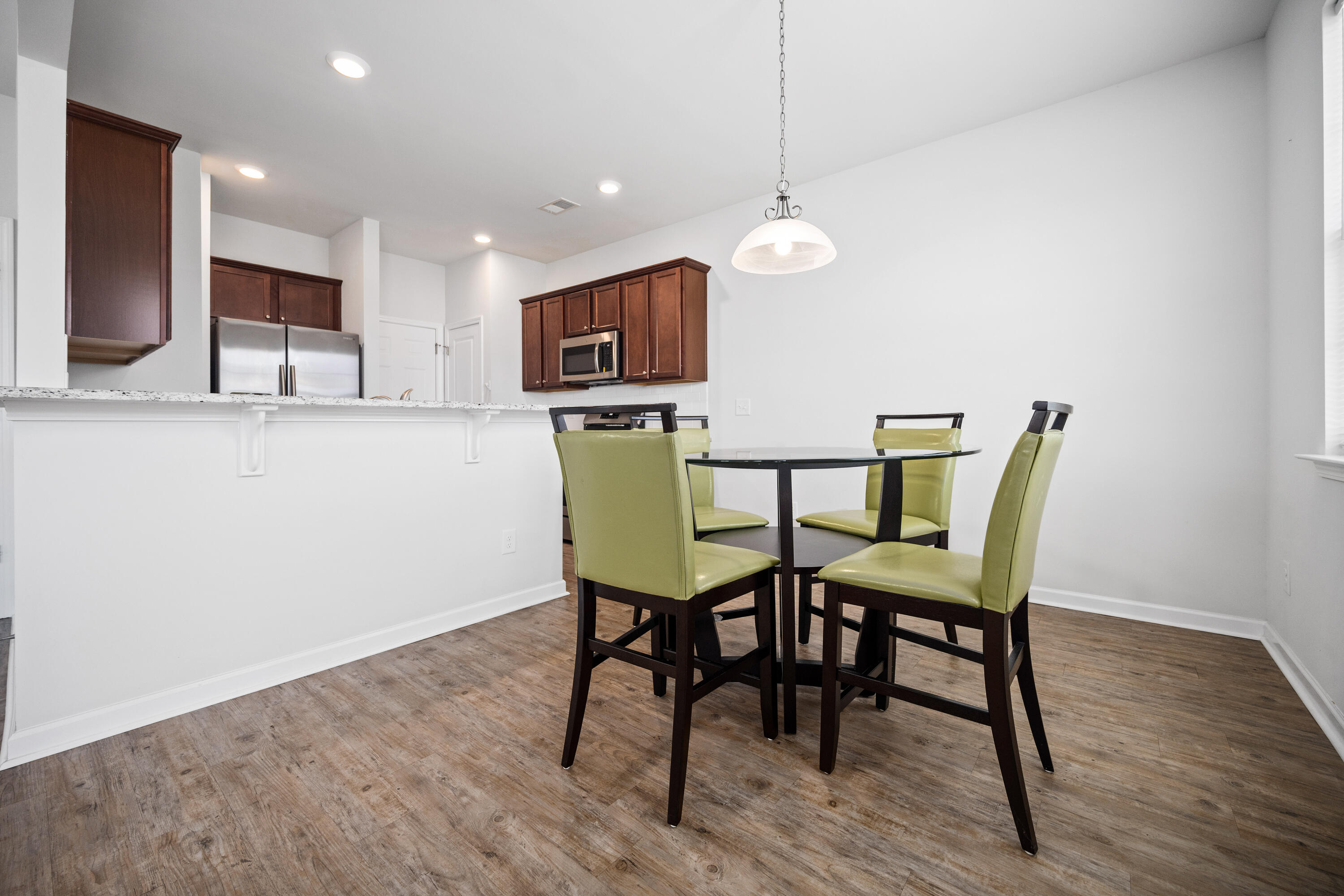785 Redbud Lane Summerville, SC 29486 - Photo 9 of 45 EAT-IN KITCHEN