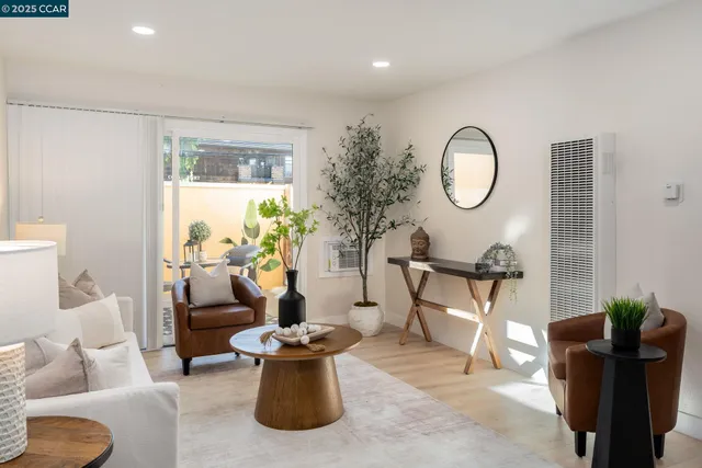 $235,000 | 1600 Laguna Street, Unit D, Concord, CA 94520