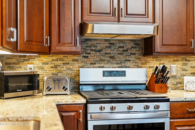 $639,500 | 262 Frank Applegate Road, Jackson, NJ 08527