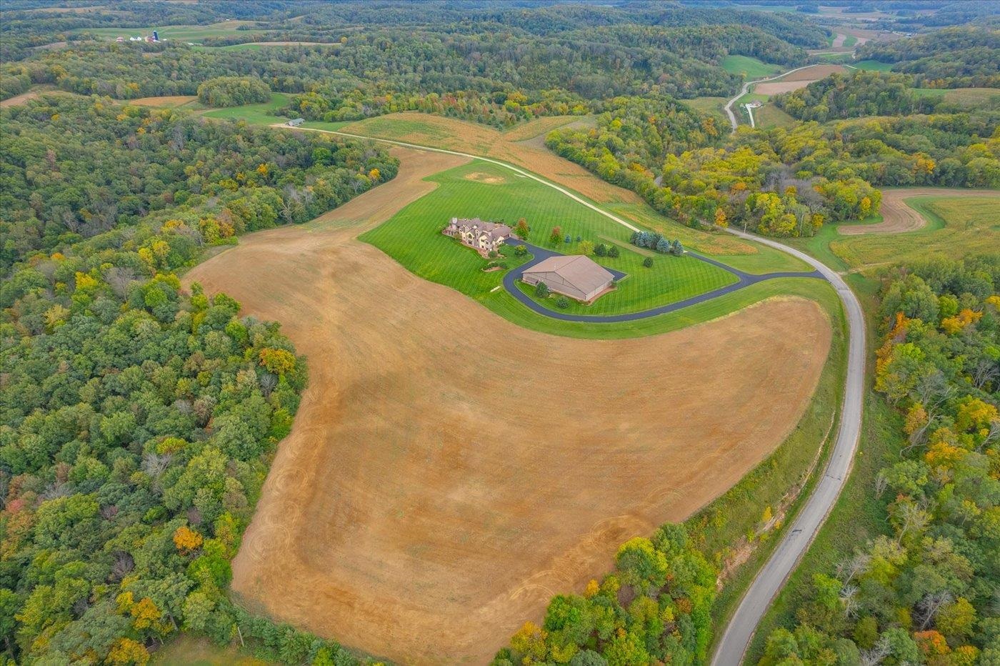 S10970 Butternut Road Spring Green, WI 53588 - Photo 10 of 86
