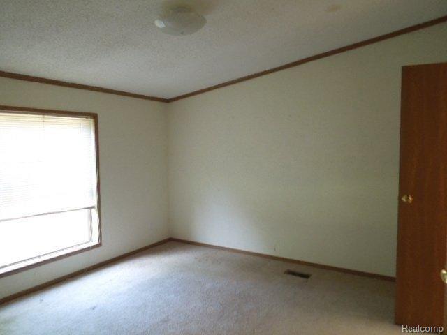 3745 Swaffer Road Millington, MI 48746 - Photo 5 of 19 13 bed1.jpg