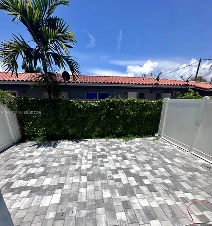 $2,500 | 620 Southwest 10th Street, Unit 104, Miami, FL 33130