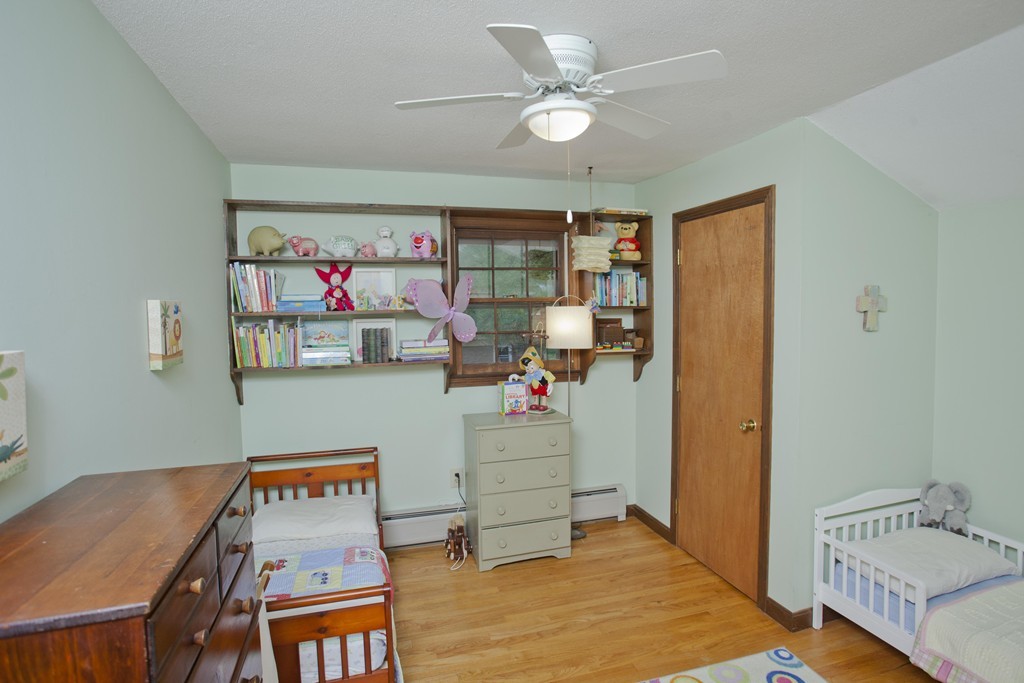 573 Westhampton Road Northampton, MA 01062 - Photo 26 of 30 a room with furniture and window