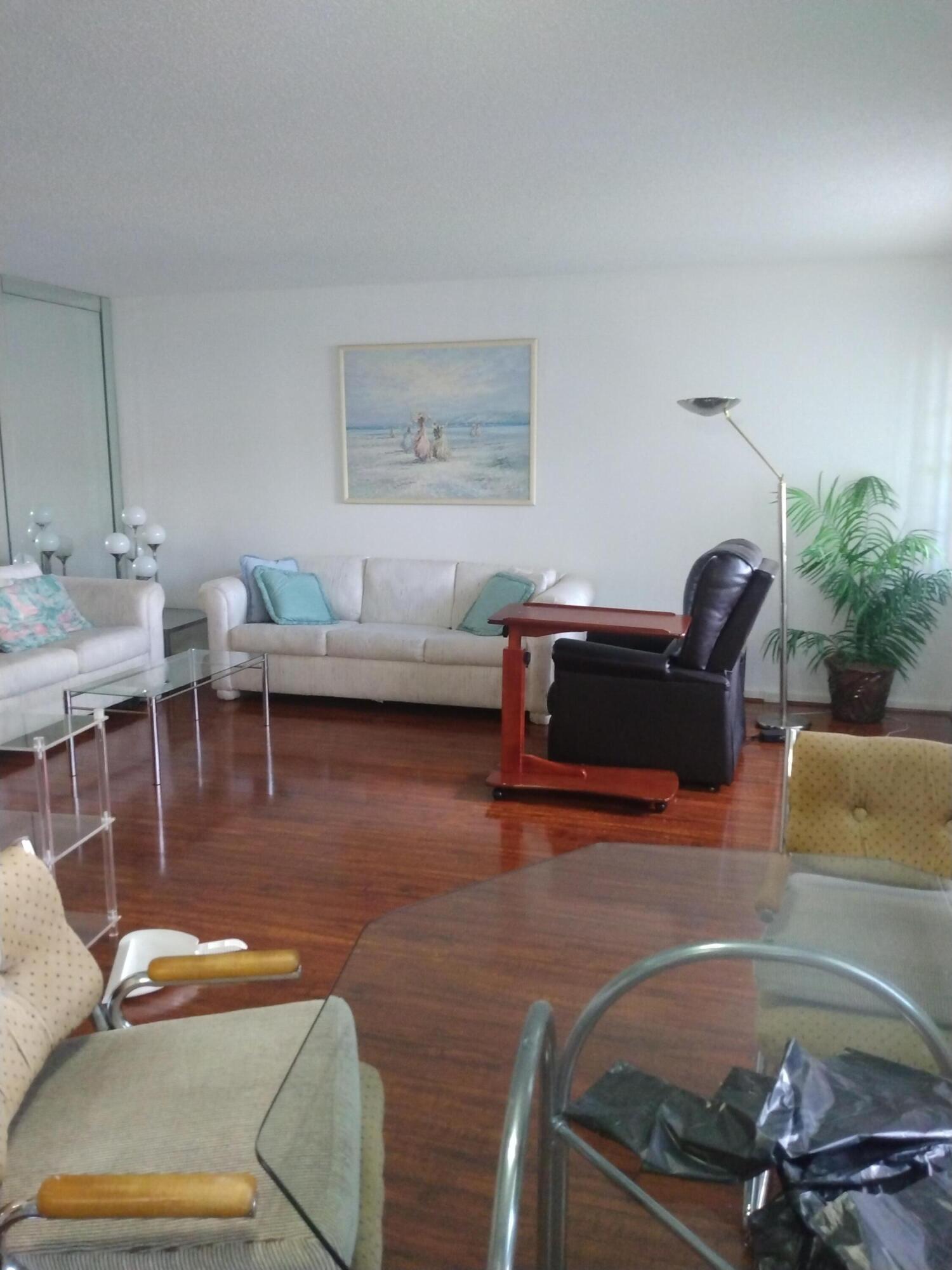1029 Guildford East, Unit 1029B Boca Raton, FL 33434 - Photo 2 of 7 IMG_20221213_133237775