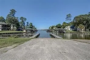 $1,400 | 195 Cherry Tree, Livingston, TX 77351