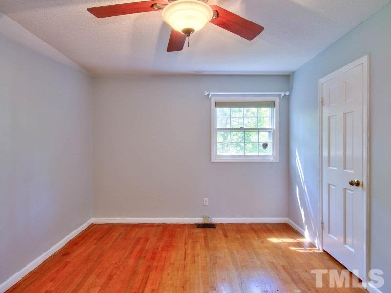 509 Old Farm Road Raleigh, NC 27606 - Photo 12 of 22