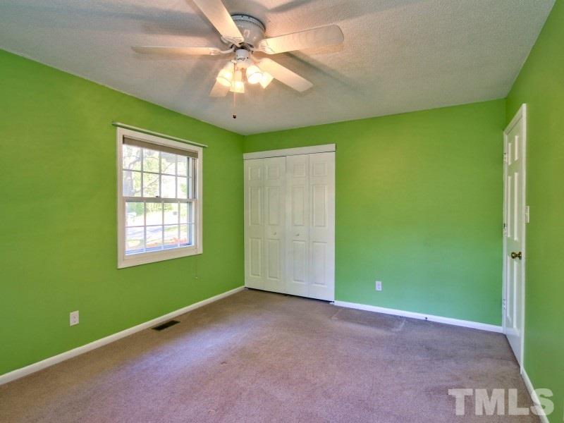509 Old Farm Road Raleigh, NC 27606 - Photo 16 of 22